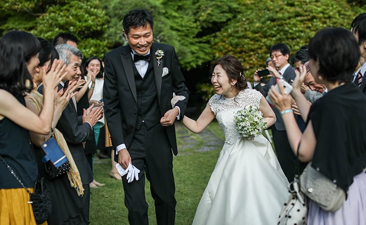 新郎　衣装　黒